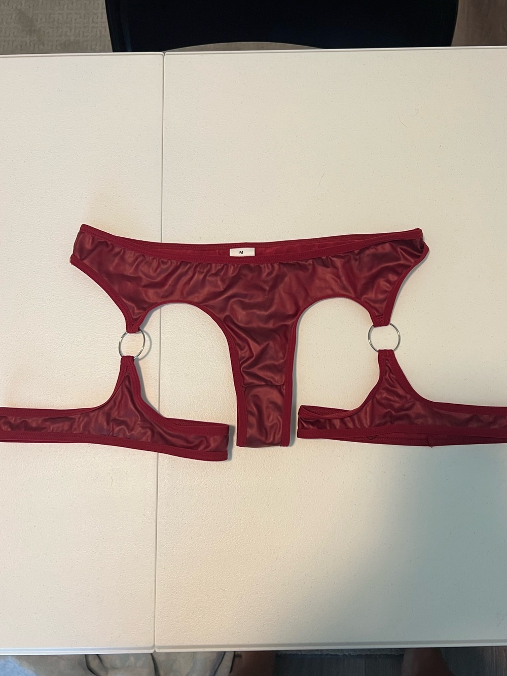 Woman’s Size M red panty with garter NWOT